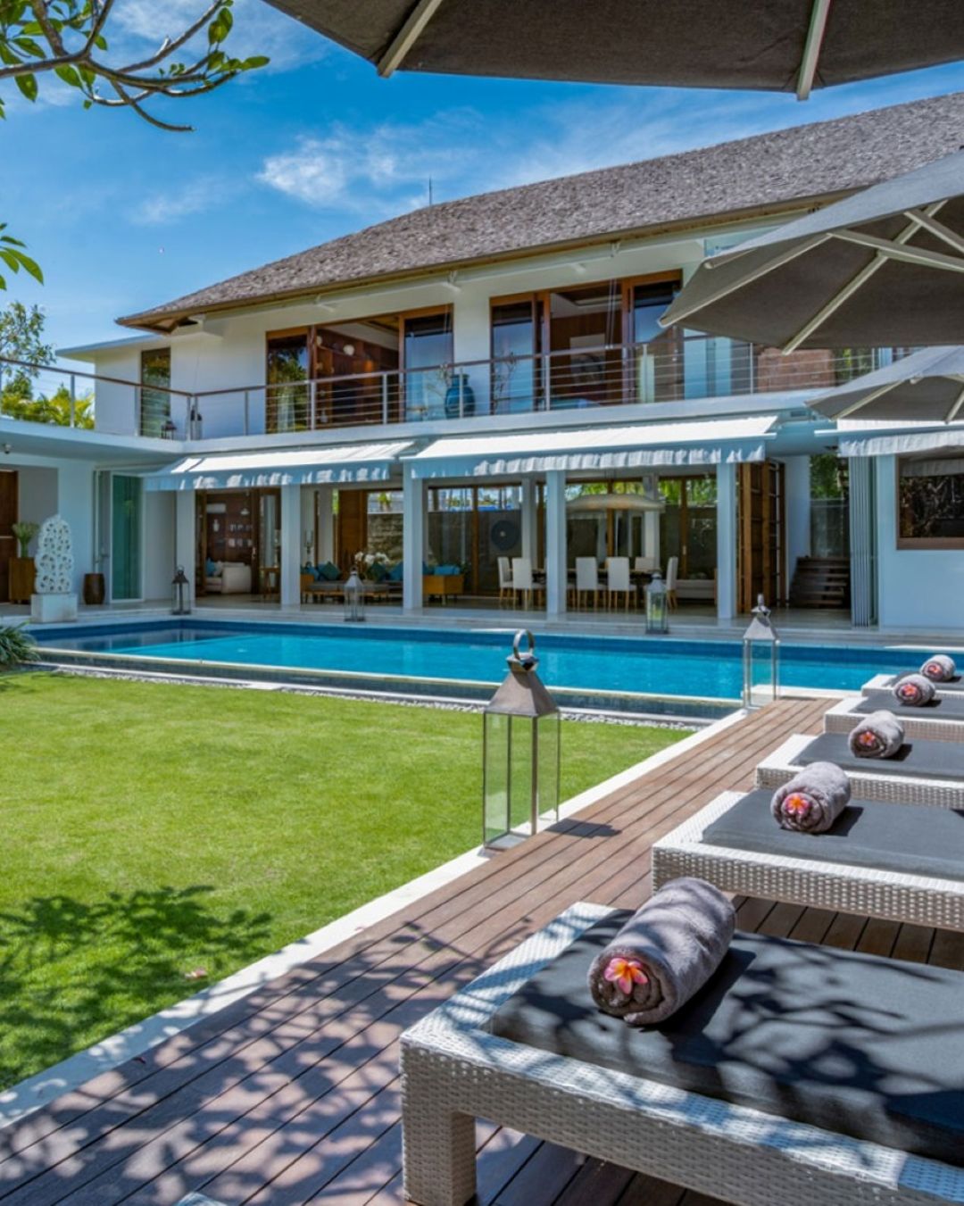 Villa Cendrawasih Swimming Pool Facility