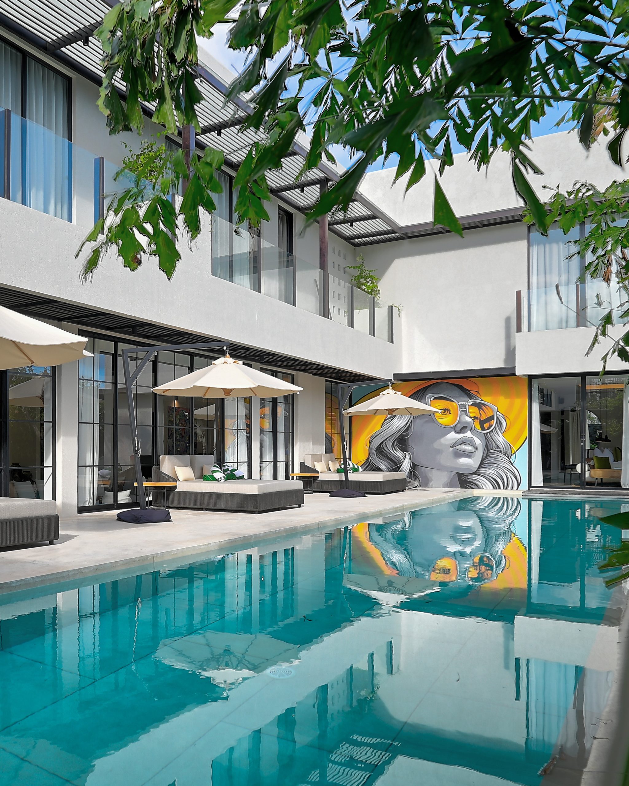 01. Swimming Pool