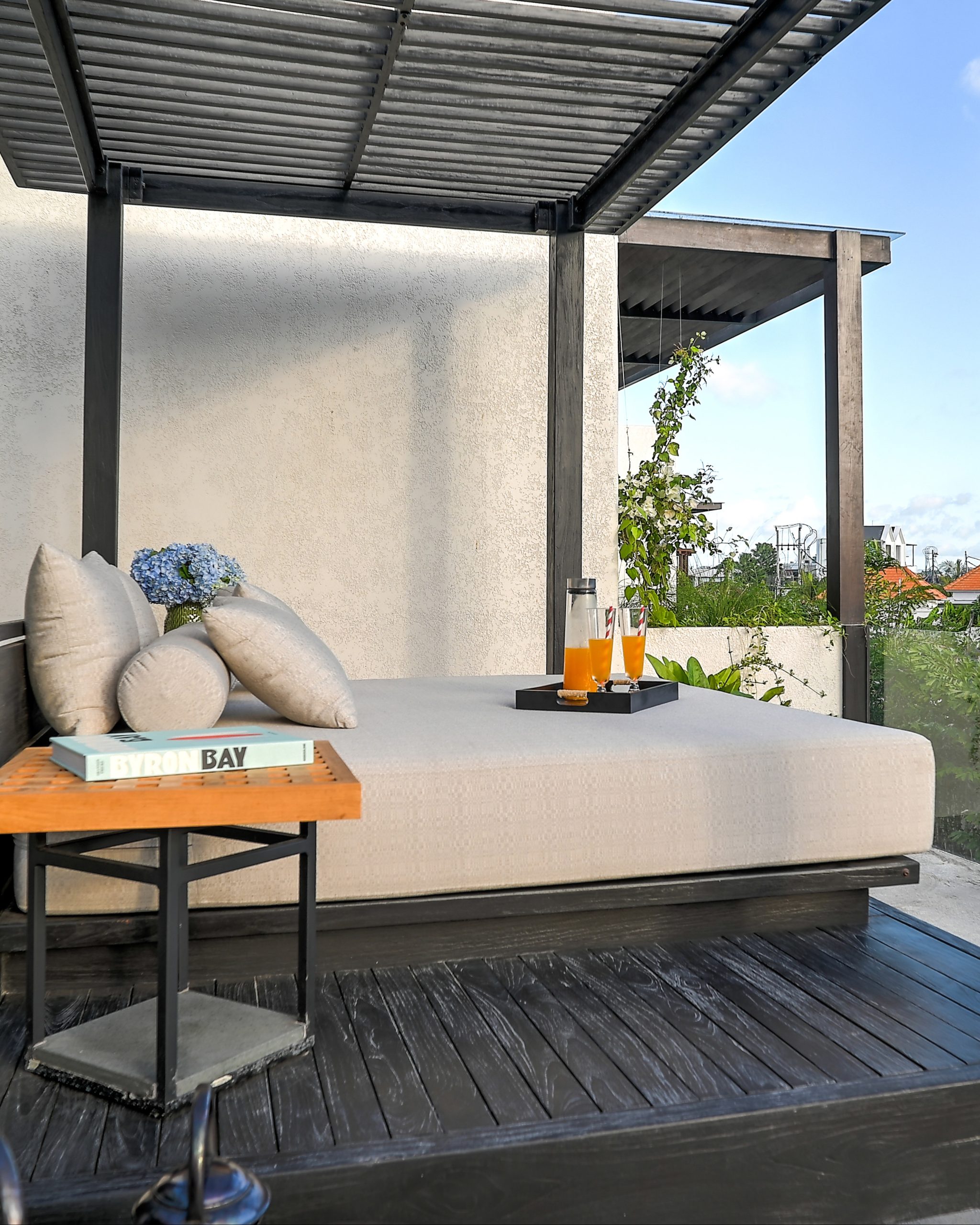 07. Terrace Lounge